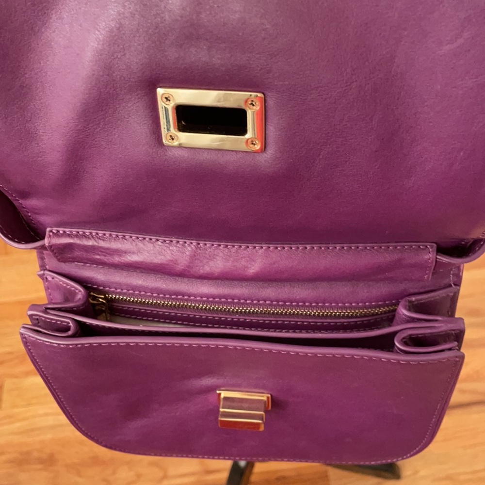 Tory Burch Crossbody Bag - Picture 6 of 10